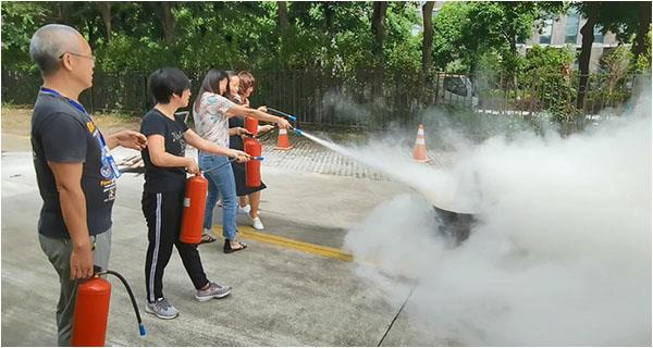 突擊式消防演練，安全生產(chǎn)沒有彩排！